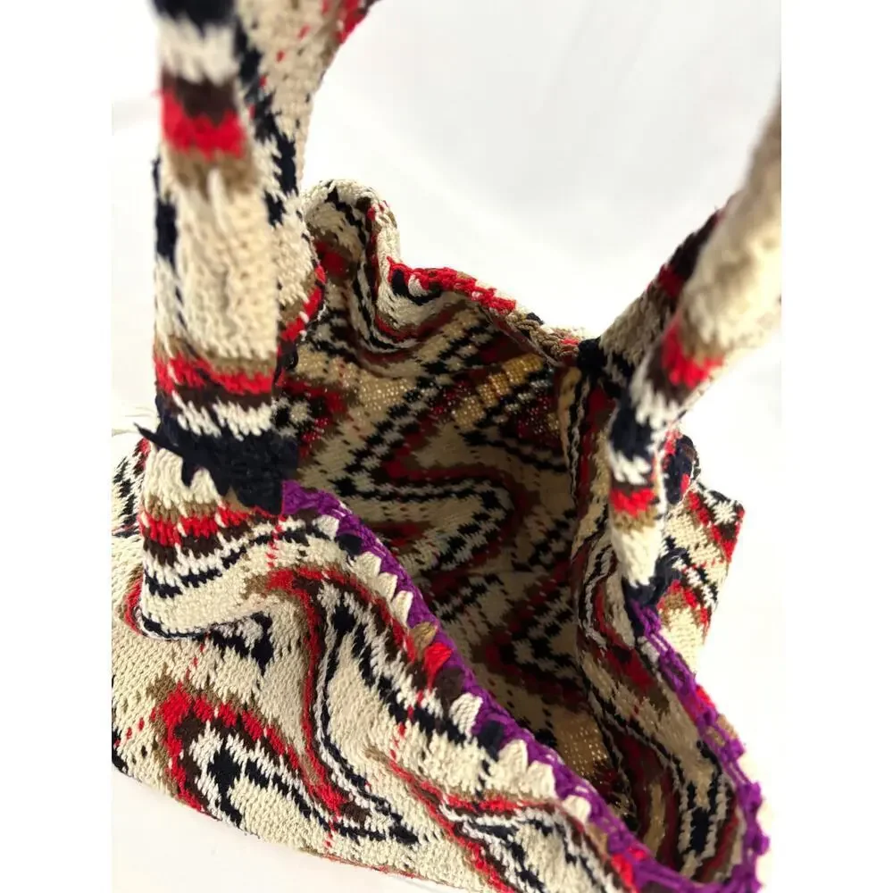 VTG Handmade Crocheted Hand Woven Purse Zigzag‎